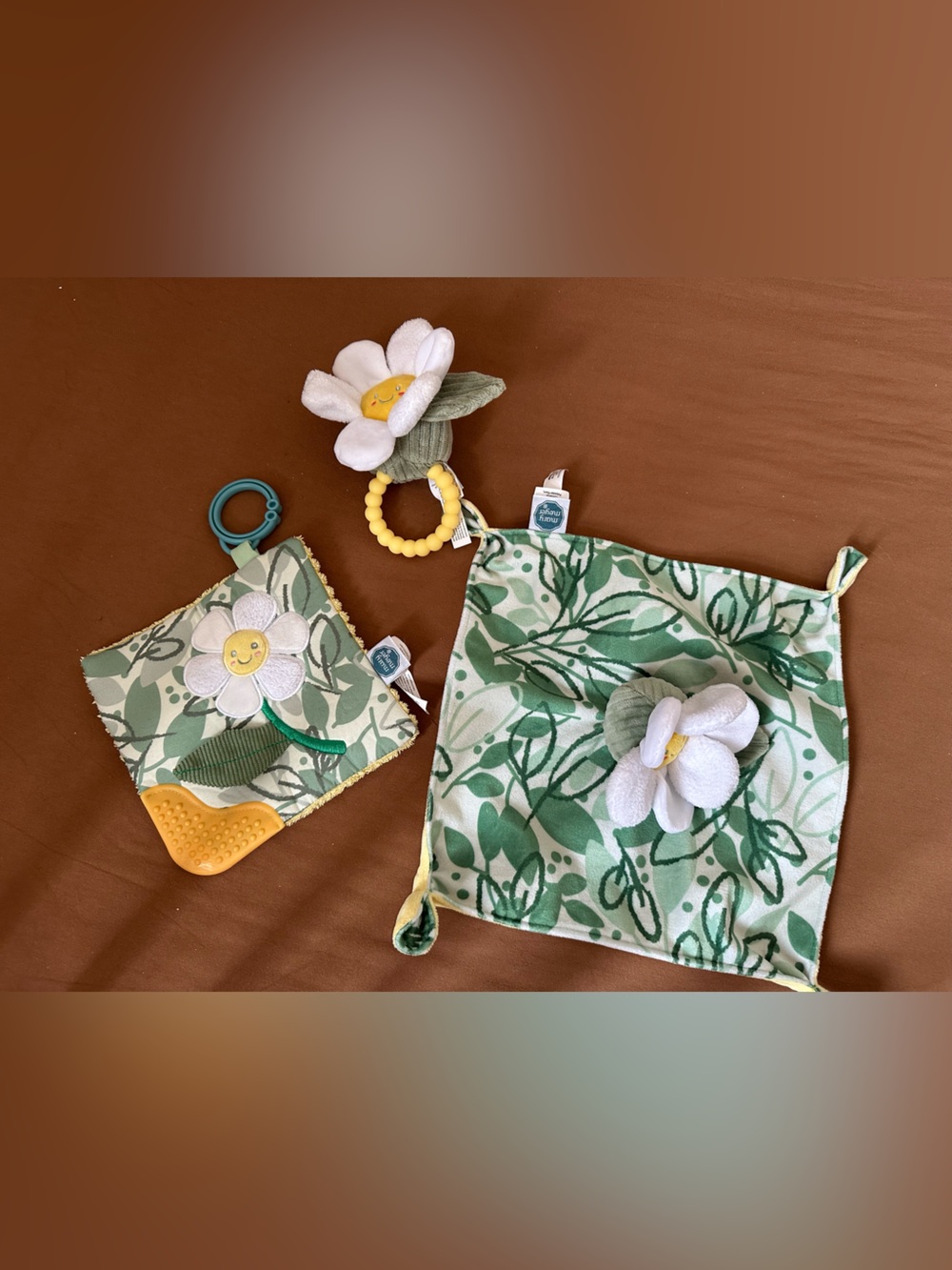 Mary Meyer Daisy Baby Toy Set